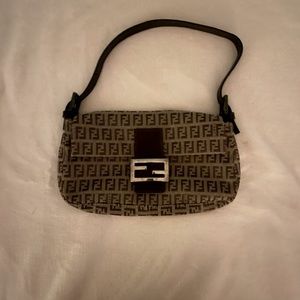 COPY - Fendi zucca baguette zucchini beige brown